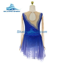 Load image into Gallery viewer, Ready-to-Ship Dress 120.06 (Torso 114-124cm)