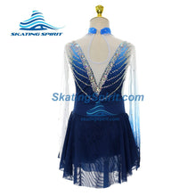 Load image into Gallery viewer, Ready-to-Ship Dress 120.09 (Torso 114-124cm)