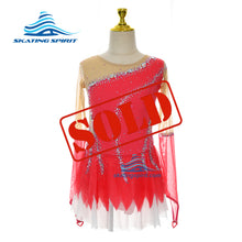 Load image into Gallery viewer, Ready-to-Ship Dress 130.01 (Torso 114-124cm)