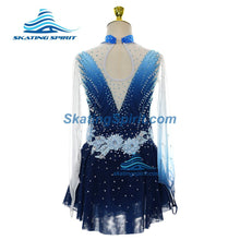 Load image into Gallery viewer, Ready-to-Ship Dress 130.09 (Torso 118-128cm)