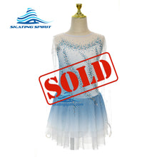 Load image into Gallery viewer, Ready-to-Ship Dress 130.21 (Torso 118-128cm)