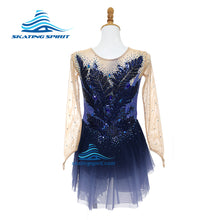 Load image into Gallery viewer, Ready-to-Ship Dress 145.34 (Torso 136-148cm)