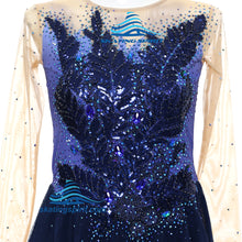 Load image into Gallery viewer, Ready-to-Ship Dress 145.34 (Torso 136-148cm)