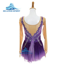 Load image into Gallery viewer, Ready-to-Ship Dress 145.37 (Torso 126-138cm)