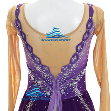 Load image into Gallery viewer, Ready-to-Ship Dress 145.37 (Torso 126-138cm)