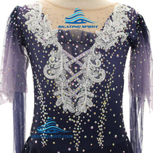 Load image into Gallery viewer, Ready-to-Ship Dress 145.46 (Torso 122-134cm)
