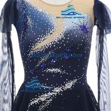 Load image into Gallery viewer, Ready-to-Ship Dress 145.61 (Torso 123-135cm)