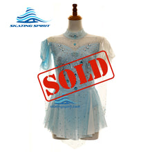 Load image into Gallery viewer, Ready-to-Ship Dress 155.02 (Torso 134-144cm)