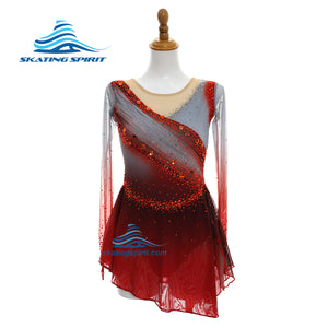 Ready-to-Ship Dress 155.18 (Torso 132-144cm)