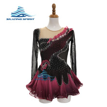 Load image into Gallery viewer, Ready-to-Ship Dress 155.19 (Torso 130-142cm)