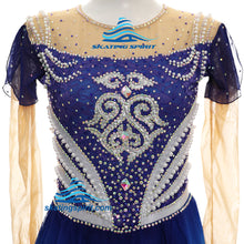 Load image into Gallery viewer, Ready-to-Ship Dress 155.20 (Torso 132-144cm)