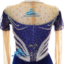 Load image into Gallery viewer, Ready-to-Ship Dress 155.20 (Torso 132-144cm)