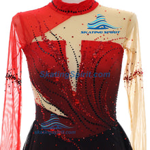 Load image into Gallery viewer, Ready-to-Ship Dress 155.24 (Torso 126-140cm)