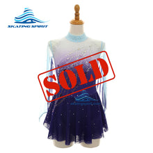 Load image into Gallery viewer, Ready-to-Ship Dress 155.27 (Torso 128-140cm)