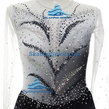 Load image into Gallery viewer, Ready-to-Ship Dress 155.33 (Torso 132-144cm)