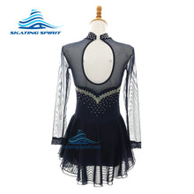 Load image into Gallery viewer, Ready-to-Ship Dress 160.07 (Torso 144-156cm)