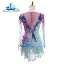 Load image into Gallery viewer, Ready-to-Ship Dress 160.09 (Torso 140-152cm)