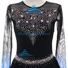 Load image into Gallery viewer, Ready-to-Ship Dress 160.13 (Torso 136-148cm)