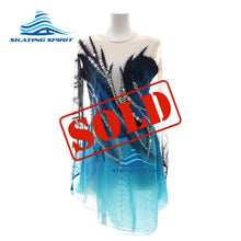 Load image into Gallery viewer, Ready-to-Ship Dress 160.17 (Torso 148-160cm)
