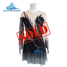 Load image into Gallery viewer, Ready-to-Ship Dress 160.21 (Torso 144-156cm)